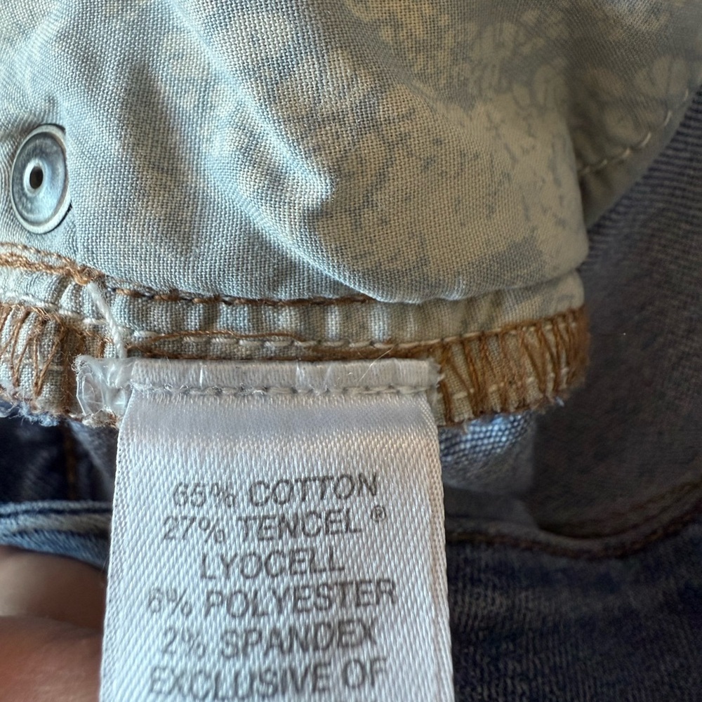 J. Jill Blue Straight Leg Jeans Floral Embroidery - Picture 6 of 7